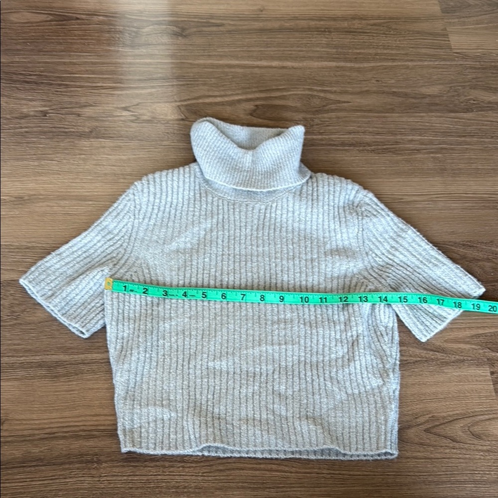 NWT House of Harlow 1960  Ribbed Turtleneck Sweater Top XS